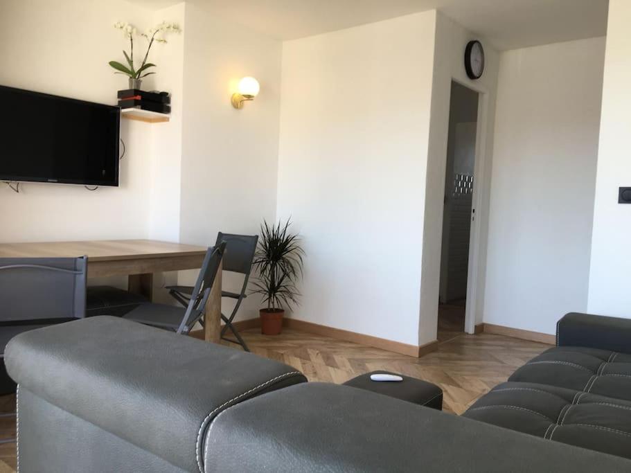 St Velodrome 3 Chambres Parking 8 Couchages Neuf Марсилия Екстериор снимка